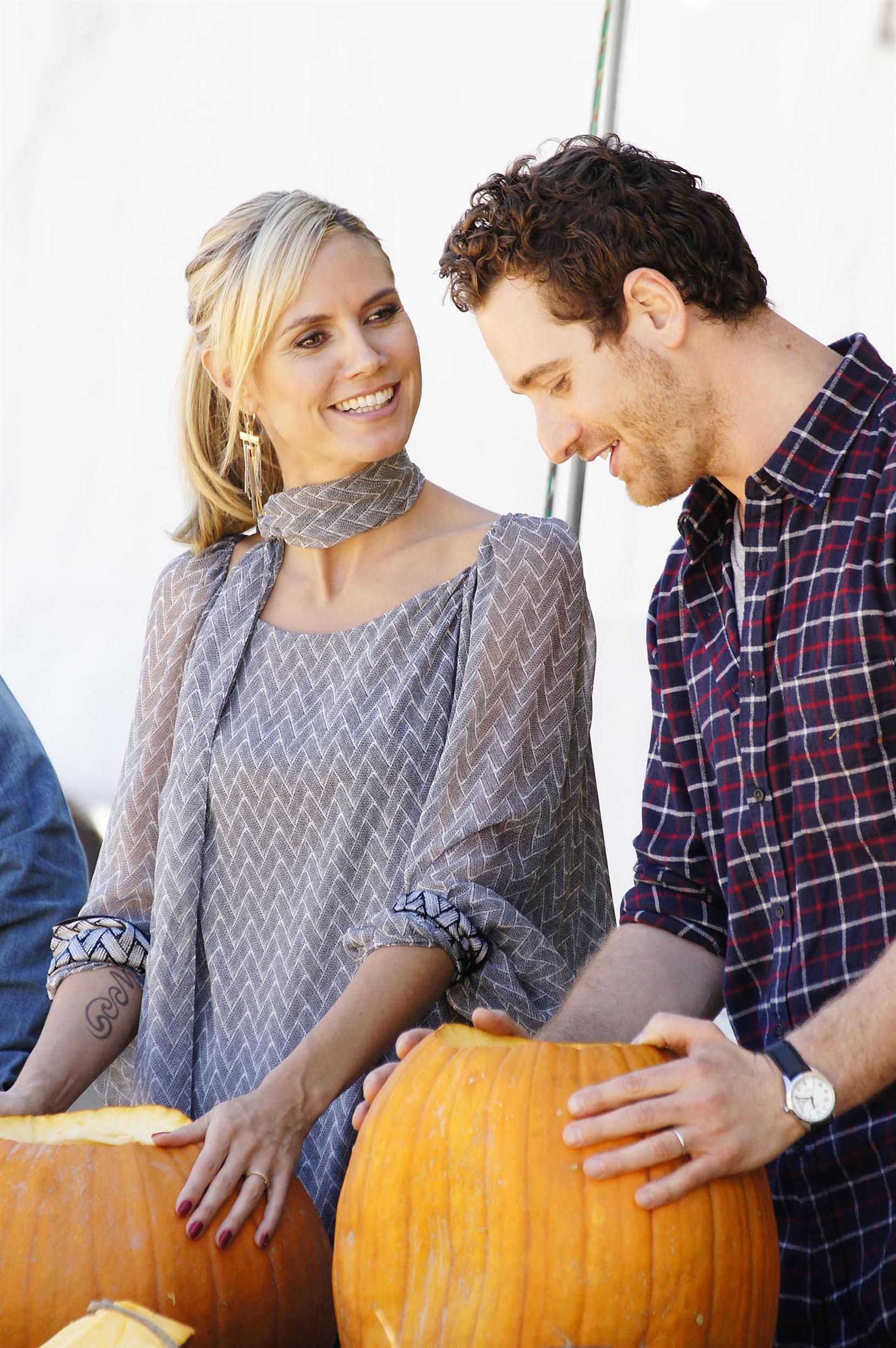 Heidi Klum at Mr Bones Pumpkin Patch in West Hollywood | Picture 100753